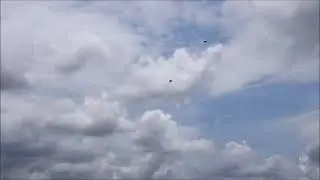 awan.   (background video)