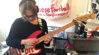 thumb tack (midwest emo bass guitar riff)