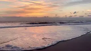 November 17, 2022 Daily Beach Dawn Patrol Surf Check - Jazz Music by the Ocean