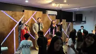 Sunday Praise and Worship Service ( VOSP ) 