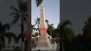 Anzac Day Dawn Service #lestweforget #anzac
