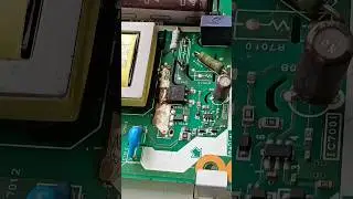 Removing SMD type MOSFET using manual soldering #Soldering #Removing #mosfet#smd #tips #electronic