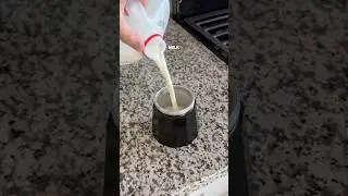 Использование молока вместо воды в мока-кофе #кофе