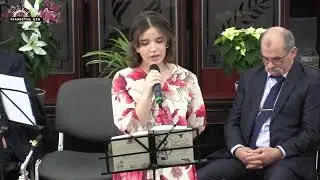 Multa vreme in asteptare -  Sarah Comanescu 