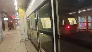 20250817@新北捷運環狀線往Y20新北產業園區站方向列車Y18頭前庄站進站交會往Y07大坪林站方向列車Y18頭前庄站出站