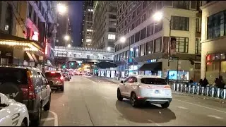 Walking West on Madison Street from #MichiganAvenue at night in #Chicago (Dec 23, 2021)