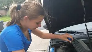 How to Change Engine Air Filter in Chevy Cruze 2012