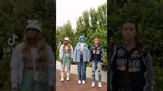 tik toks de la chica de pelo azul