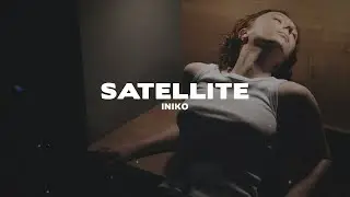 Iniko - Satellite (Lyrics)