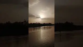 #sunrise #sun #sunset #sunlight #viral #trending #light #subscribe #youtube #fun