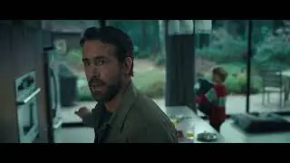 Ryan Reynolds fight scene - The Adam Project 2022