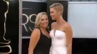 Oscar Awards 2013:  Beautiful Charlize Theron