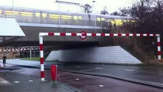 RET Metro Type B Vertrekt Nabij station Poortugaal richting Rotterdam Centraal