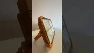 Reflector Luz Portatil Solar Exterior Cargador Usb Celu 100w