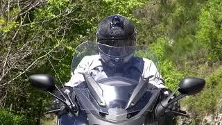 BMW K1600 GT : la prova