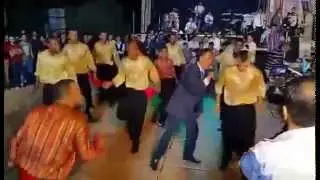 مصطفى الخطيب وفرقة غزلان الشمال جديد زمر نااااار 2015