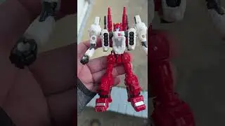 Нам нужен AotP METROPLEX!!! Предварительный обзор Transformers WFC Siege SixGun!!!