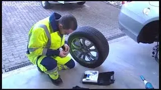Mercedes-Benz: Quick Solution for a Flat Tire