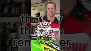 Breaking down corners on your motorcycle 🤔#motorcycletraining