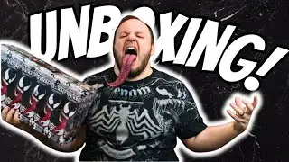 Unboxing a Brick of the AWESOME New Venom Heroclix Set!