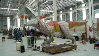 Animatronic Tyrannosaurus Rex using servo motors