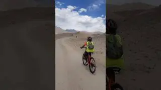 @experientialhimalaya8841  Indias Best Ebiking Experience #TravelPoetry #mountainbiking