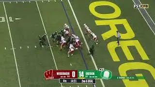 Gernorris Wilson WIDE OPEN for the TOUCHDOWN vs. Wisconsin | Oregon Football