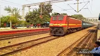 WAP-4 with Hazrat Nizamuddin TO Ernakulam MANGLA EXPRESS Thrashing TUGHLAKABAD in very high speed 🔥😈