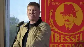 The RMT Union's Eddie Dempsey talks public ownership and class struggle at #TressellFest