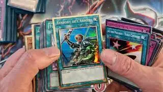 ACHAT DE COLLECTION YU-GI-OH! ( decks, staples et cartes anciennes)