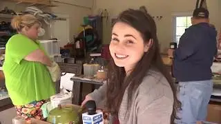 Becca Sanders Goes Yard Sale-ing!