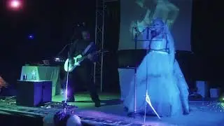 P!nk - Runaway (Punk goes Pop Cover by Silence Surrounds Me)