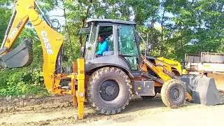 CASE 770 NXE MODEL BACKHOE LOADERS 
