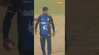 Hot stuff on the field! Mahedi Hasan took a stunning catch and gave Mohammad Naim a fiery send-off!