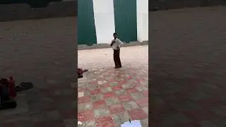 Street dancer in Delhi #shorts #youtubeshorts #dancer