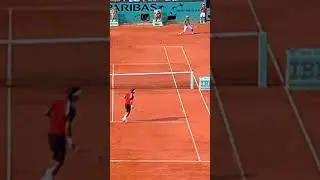 The first ever point between Nadal and Federer in a Grand Slam match ✨