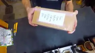 Unboxing a 10pcs  R8 Collet Set