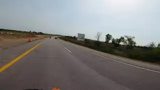 2020 KTM Super Duke 1290 R Vs 2020 Ducati Streetfighter V4 S