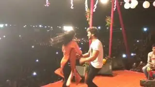 सुपरस्टार खेशारी लाल यादव औऱ शुभी शर्मा का Live performance at UP सोनभद्र( अभिषेक प्रताप सिंह)