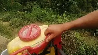 cómo hacer mantenimiento a la bomba de fumigar.