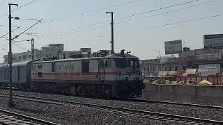 12478 Shri Mata Vaishno Devi Katra-Jamnagar SF Express