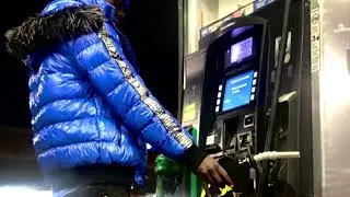 Da Real Blu Cheese ft Blu Hunnid Gang-He Mad Mad