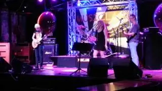 Best 16 Years Old Girl Blues Guitarist Eva Kourtes Just Amazing