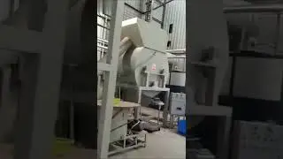 Wood Sawdust Shaving Core Plug Compressed Hot Press Machine Factory View