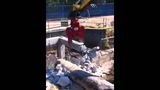 Mini Crusher Model VMC050 from VanEd Equipment