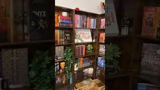 New bookshelves and podcast background 😍#bookshelf #booktok #books #bookpodcast #bookshelftour