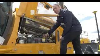 Liebherr 736