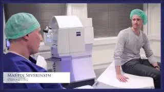 Øjenkirurg Martin Severinsen får SMILE øjenoperation af Øjenkirurg Sven Asp foran 40 kolleger