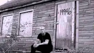 Eminem is heading for one of 2013's fastest selling albums!