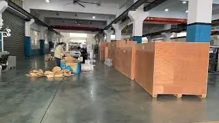 Fully Automatic Sheet-fed Gift Paper Bag Making Machine workshop